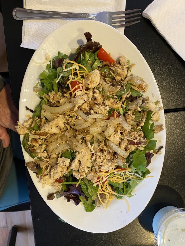 BUCKET BAR & GRILL Updated September 2024 11 Reviews 100 Church St, Odessa, New York