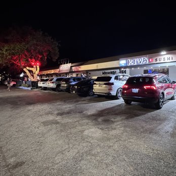 Kiwa Asian Kitchen - Sushi Bars Near Me - Tampa, Florida Kiwa Asian Kitchen - Sushi Bars Near Me - Tampa, Florida