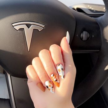 La Nails - Nail Salons Near Me - Parker, Colorado