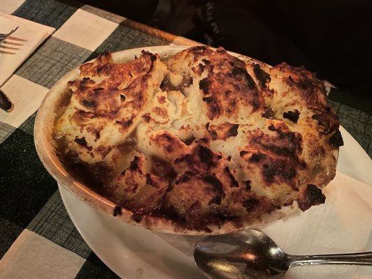 Molly's Shebeen Bar + Restaurant by null