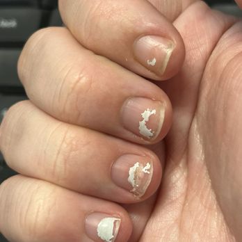 Lux Nails - After going in and paying to have nails taken off. My nail was split due to dremel tool. - Nail Salons Near Me - Dubuque, Iowa