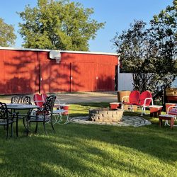 Willow Pond Bed & Breakfast - Plenty of space to relax, socialize and just hang out with the pup