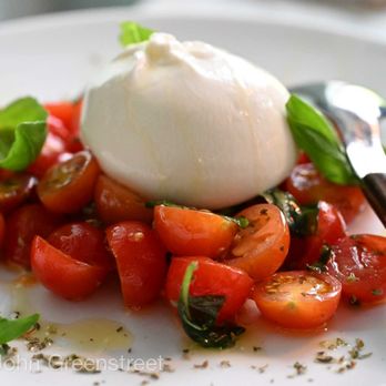 Girotondo - Caprese di burrata - Pizza Near Me - Oslo, 03