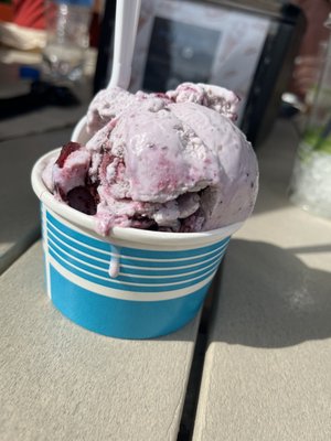 Spinnakers Restaurant by null