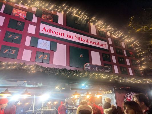 Weihnachtsmarkt Köln Rudolfplatz - Nikolausdorf by null