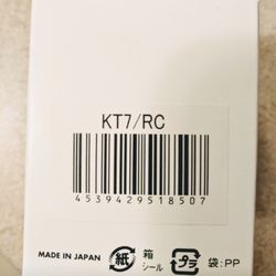 Pacific Furniture - She pointed out the "KT7/RC" code and told me that's for the cat figurine. And? How am I supposed to know that, and why does it even matter?