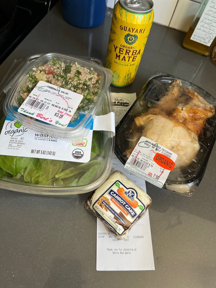 BERT’S RED APPLE MARKET 27 Photos & 45 Reviews Seattle, Washington