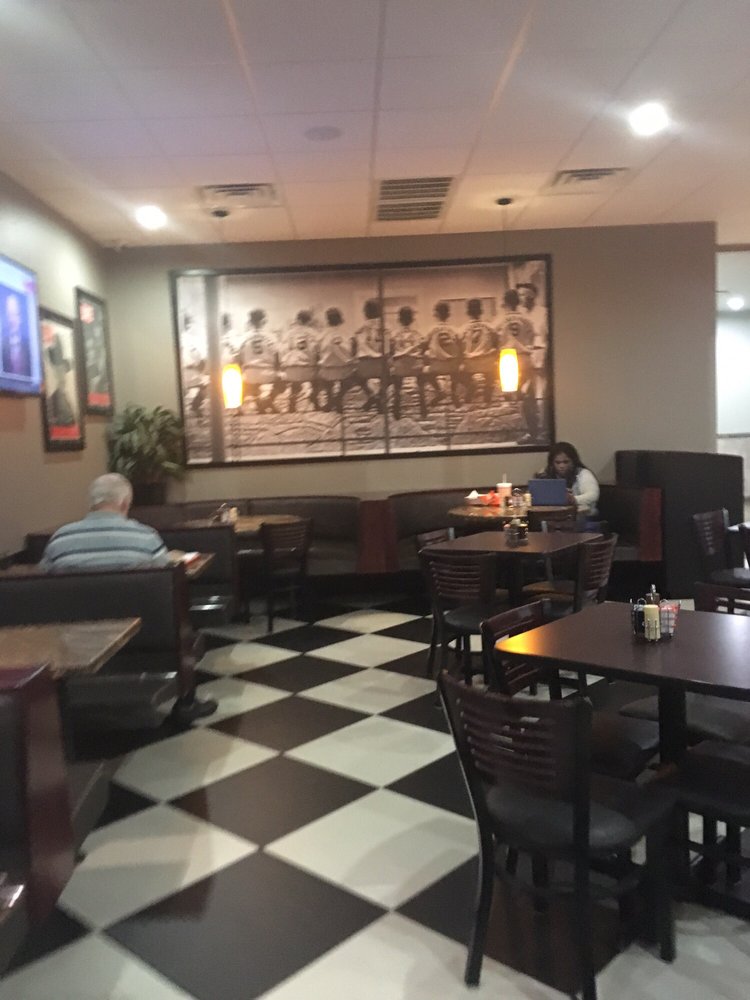 Whataburger - Photo 3