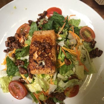 Cheddar's Scratch Kitchen - Grilled Chicken Pecan Salad (substitute salmon) - American Near Me - Avon, Indiana