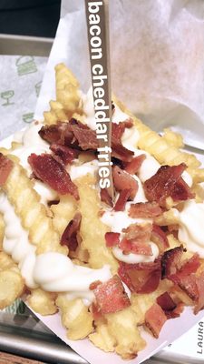 Shake Shack Houston, Galleria by null