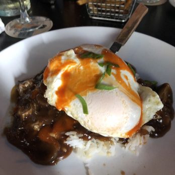 Smith & Kings - Loco Moco - Cocktail Bars Near Me - Honolulu, Hawaii