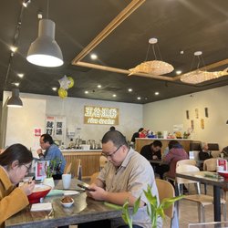 Five Grains Noodle House - Restaurant interior