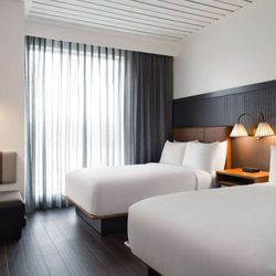 Origin Kansas City Riverfront - Guest room