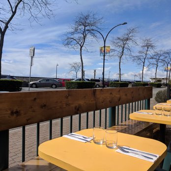 Zapoteca - Comfy patio, perfect for sunny days - Mexican Near Me - White Rock, British Columbia Zapoteca - Comfy patio, perfect for sunny days - Mexican Near Me - White Rock, British Columbia