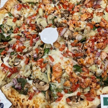 Seniore's Pizza - Vegetarian pizza on one side and with chicken on the other side. - Pizza Near Me - San Mateo, California Seniore's Pizza - Vegetarian pizza on one side and with chicken on the other side. - Pizza Near Me - San Mateo, California