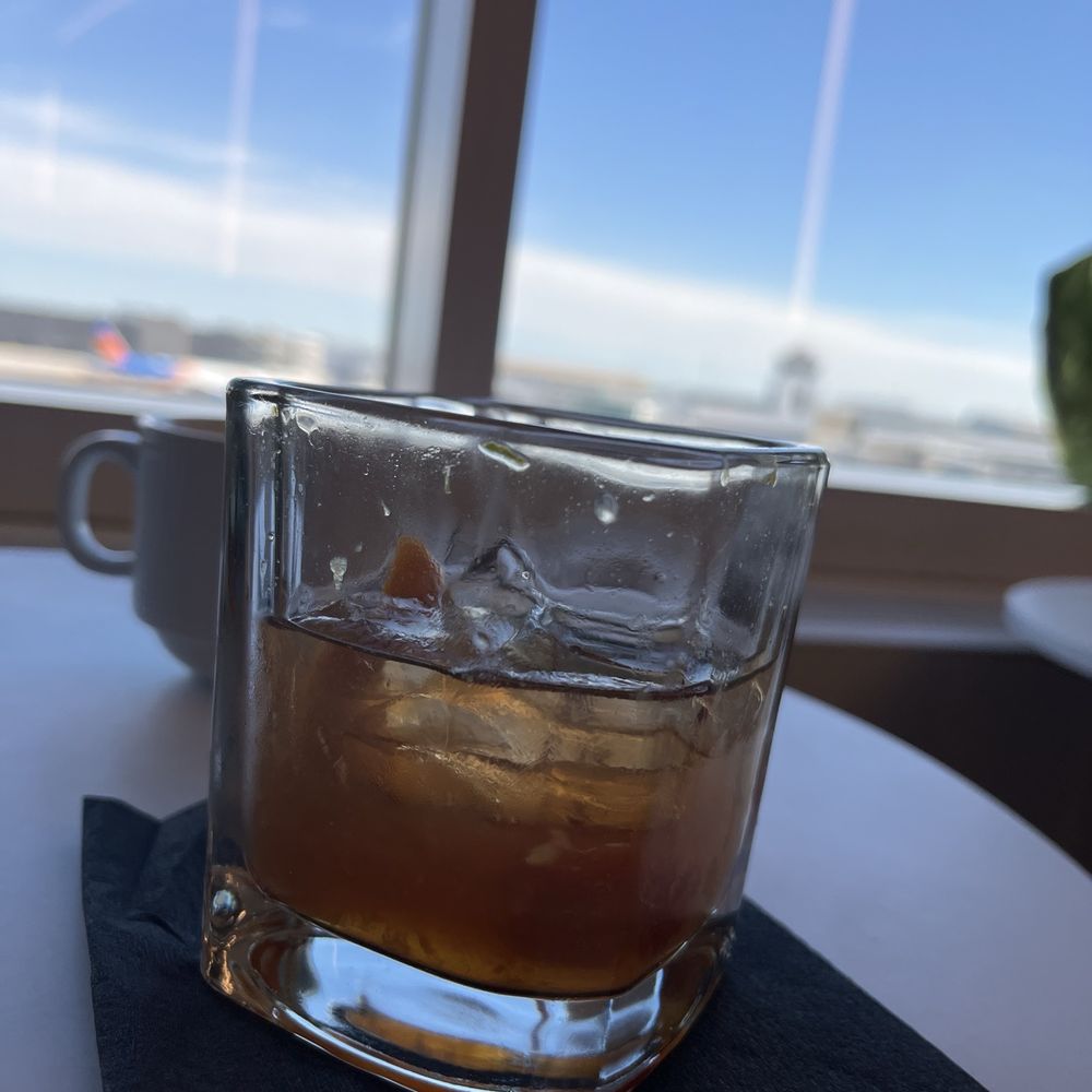 Escape Lounges - The Centurion Studio Partner - Airport Lounges Near Me - Burlington, Kentucky Escape Lounges - The Centurion Studio Partner - Airport Lounges Near Me - Burlington, Kentucky