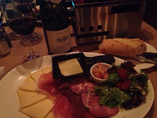 Restaurant La Raclette by null