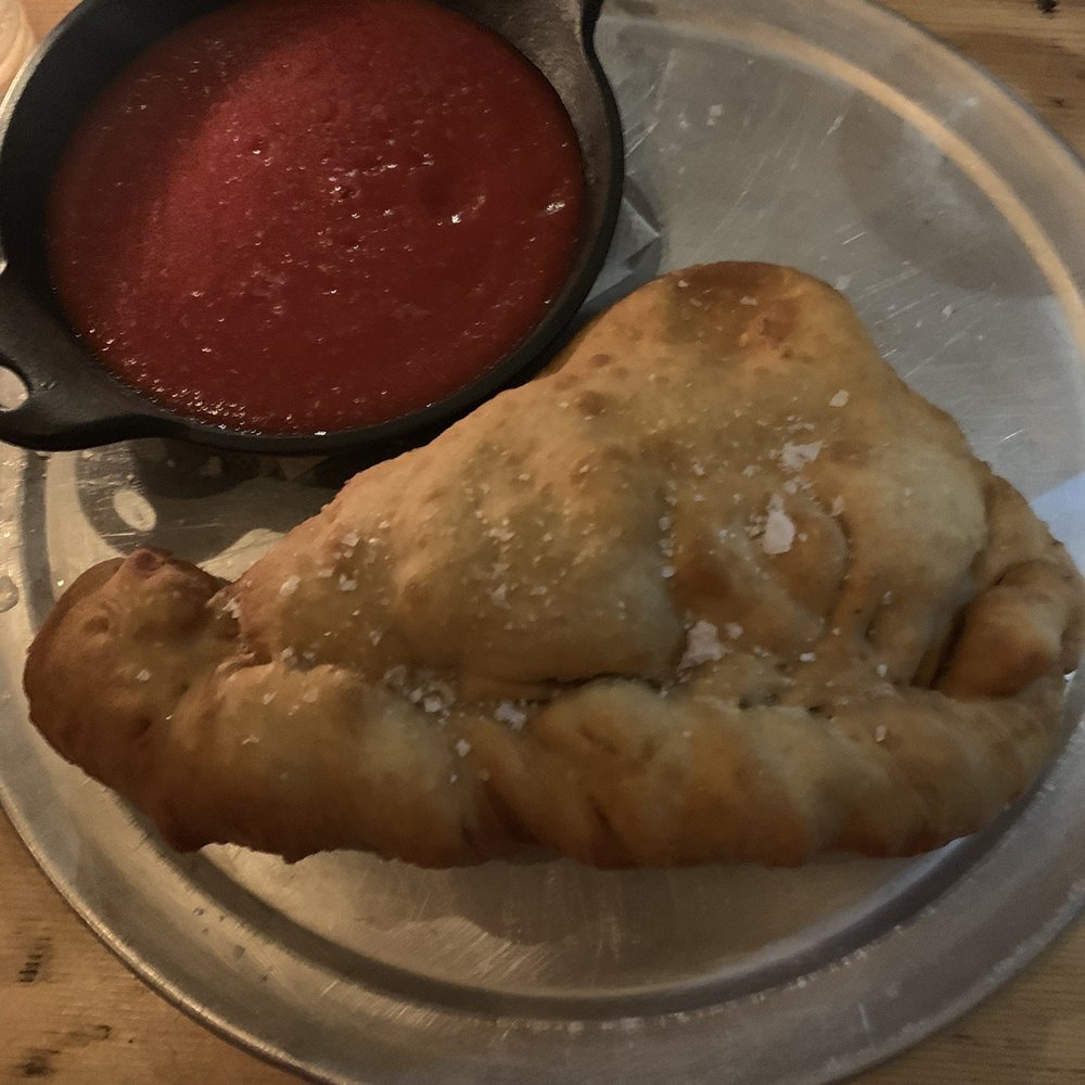 Calzone Calzone