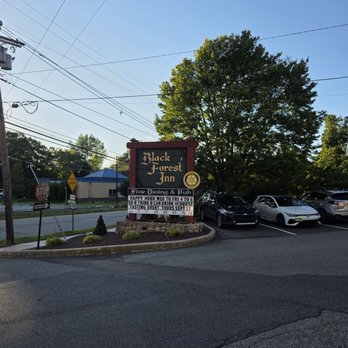 Black Forest Inn - Roadside sign. - German Near Me - Stanhope, New Jersey