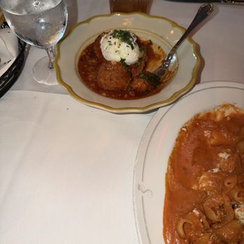 Sammie’s - Side of meatballs....so so good! - Italian Near Me - Austin, Texas