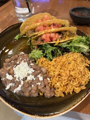 Cantina Laredo by null