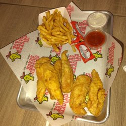 The Chicken Shack - 5 piece Tenders and fries