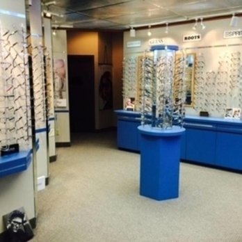 Eyecare Centre - Photo - Optometrists Near Me - Langley, British Columbia Eyecare Centre - Photo - Optometrists Near Me - Langley, British Columbia