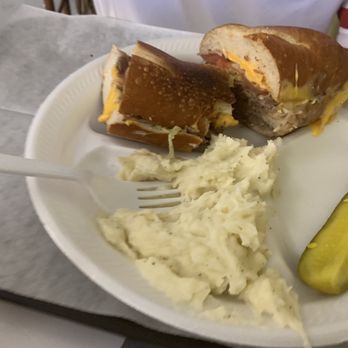 Manny's Deli & Subs - Beef gravy sandwiches - Delis Near Me - Myrtle Beach, South Carolina
