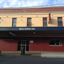Iron Horse Inn & Carriage Bistro