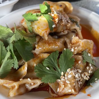 Dim Sum World - 紅油炒手 - Dim Sum Near Me - Monterey Park, California Dim Sum World - 紅油炒手 - Dim Sum Near Me - Monterey Park, California