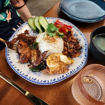 Straits - Honolulu - Nasi Lemak Peanuts were soggy, rice was ok, chicken was overly salty, only redeeming thing on the plate was the sambal which was tasty - Asian Fusion Near Me - Honolulu, Hawaii Straits - Honolulu - Nasi Lemak Peanuts were soggy, rice was ok, chicken was overly salty, only redeeming thing on the plate was the sambal which was tasty - Asian Fusion Near Me - Honolulu, Hawaii