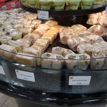 Buc-ee’s - cold sandwiches - Gas Stations Near Me - Springfield, Missouri