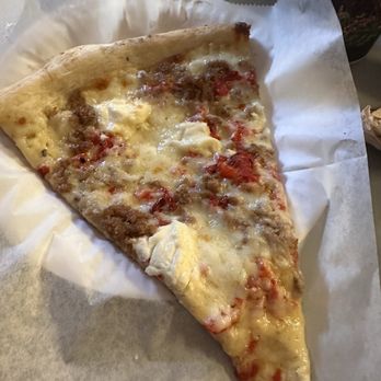 The Friendly - Ground pork and ricotta - great pizza but would try something else next time - Pizza Near Me - San Diego, California