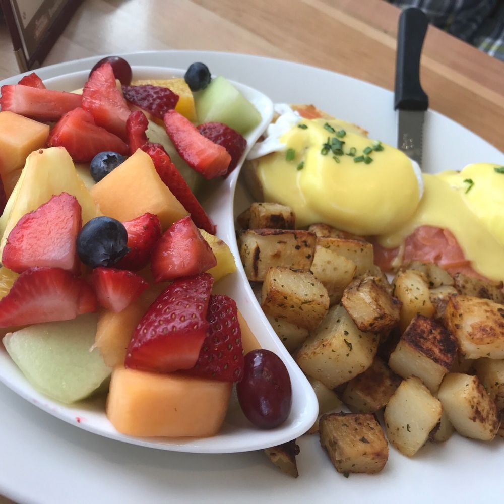 Sunny Morning - Eggs Benjamin - Breakfast & Brunch Near Me - Aurora, Ontario Sunny Morning - Eggs Benjamin - Breakfast & Brunch Near Me - Aurora, Ontario