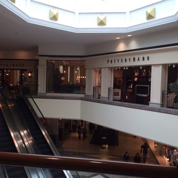 Pottery Barn - Furniture Stores Near Me - Hackensack, New Jersey