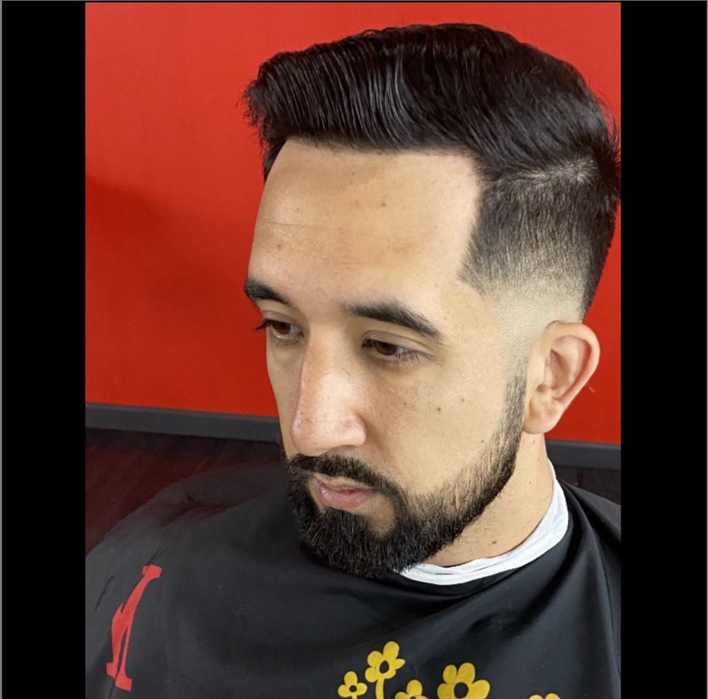 Rosco The Barber Logo