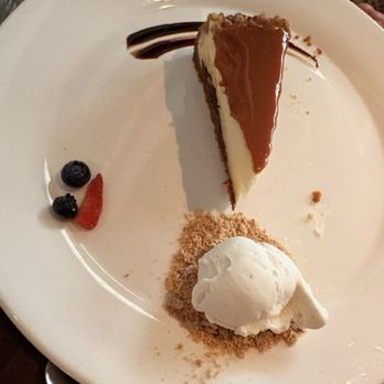 Echo Craft Kitchen - Turtle cheesecake - New American Near Me - Watertown, Connecticut