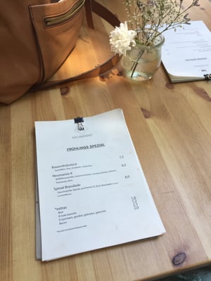 Neumanns Café by null