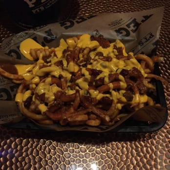 PT's Gold - Chili Cheese Curly Fries - Sports Bars Near Me - Las Vegas, Nevada PT's Gold - Chili Cheese Curly Fries - Sports Bars Near Me - Las Vegas, Nevada