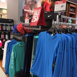 DICK'S Sporting Goods