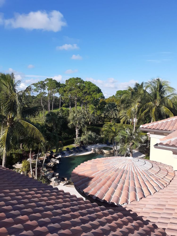 Slide of Big O Roofing and Construction