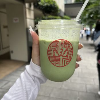 Taz Matcha - mixed matcha latte + matchana - Cafes Near Me - Seattle, Washington Taz Matcha - mixed matcha latte + matchana - Cafes Near Me - Seattle, Washington
