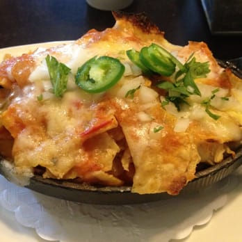 Xoco - Chilaquiles, tortilla chips, roasted tomato-serrano sauce, Samuel's cheese, scrambled eggs - Mexican Near Me - Chicago, Illinois