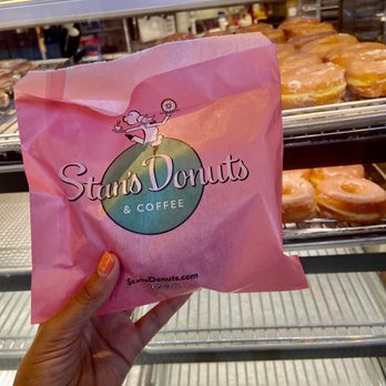 Stan's Donuts & Coffee - Glazed donut - Donuts Near Me - Chicago, Illinois Stan's Donuts & Coffee - Glazed donut - Donuts Near Me - Chicago, Illinois