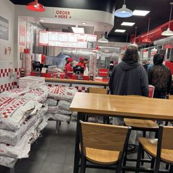 Five Guys - Line