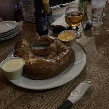 Walnut Speakeasy - Pizza Near Me - Elgin, Illinois