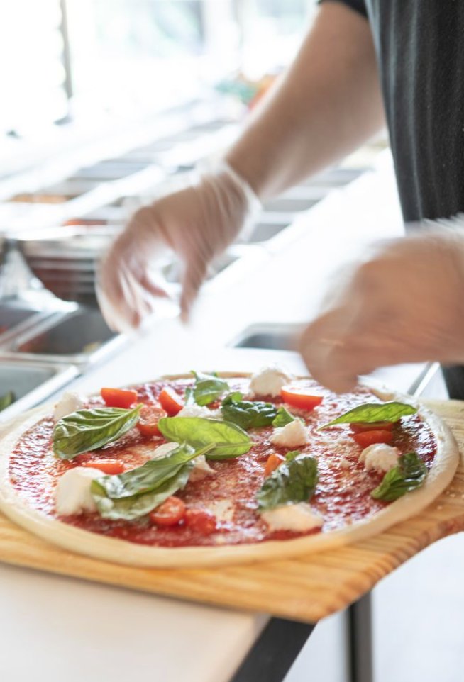 BLAZE PIZZA Updated April 2024 65 Photos & 41 Reviews 28210