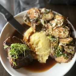 Oak 36 Bar & Kitchen - Short Rib