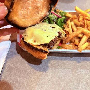 Rails & Ales Brew House - The burnt meal that was served to me. - Brewpubs Near Me - Georgetown, Indiana
