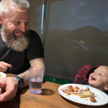 Il Pizzaiolo Wood-fired Pizza - Even the baby loved it! - Pizza Near Me - Colfax, California Il Pizzaiolo Wood-fired Pizza - Even the baby loved it! - Pizza Near Me - Colfax, California